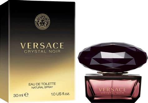 crystal noir versace perfume.